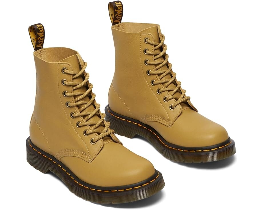 

Ботинки Dr. Martens 1460 Pascal Virginia Leather Boots, цвет Mustard