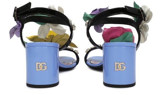 

Босоножки из лакированной кожи с вышивкой и логотипом DG. Dolce & Gabbana