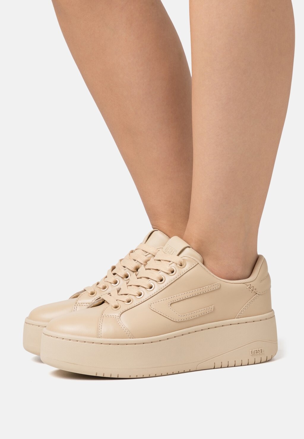

Кроссовки Diesel