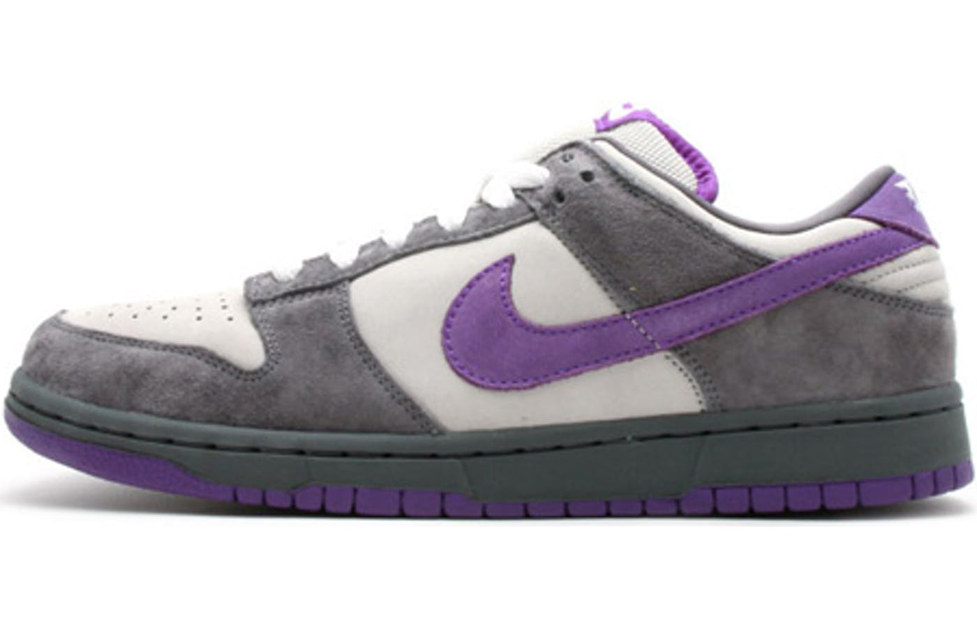 Данки с голубем. Nike SB Dunk Low Purple. Nike SB Dunk Low Pro Purple Pigeon. Nike SB Dunk Purple. Nike SB Dunk Low Pro Purple.