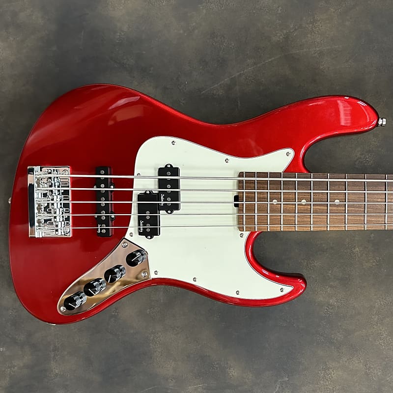 цена Басс гитара Sadowsky MetroExpress Hybrid P/J Bass 5-String with Pau Ferro Fretboard 2023 - Present - Candy Apple Red