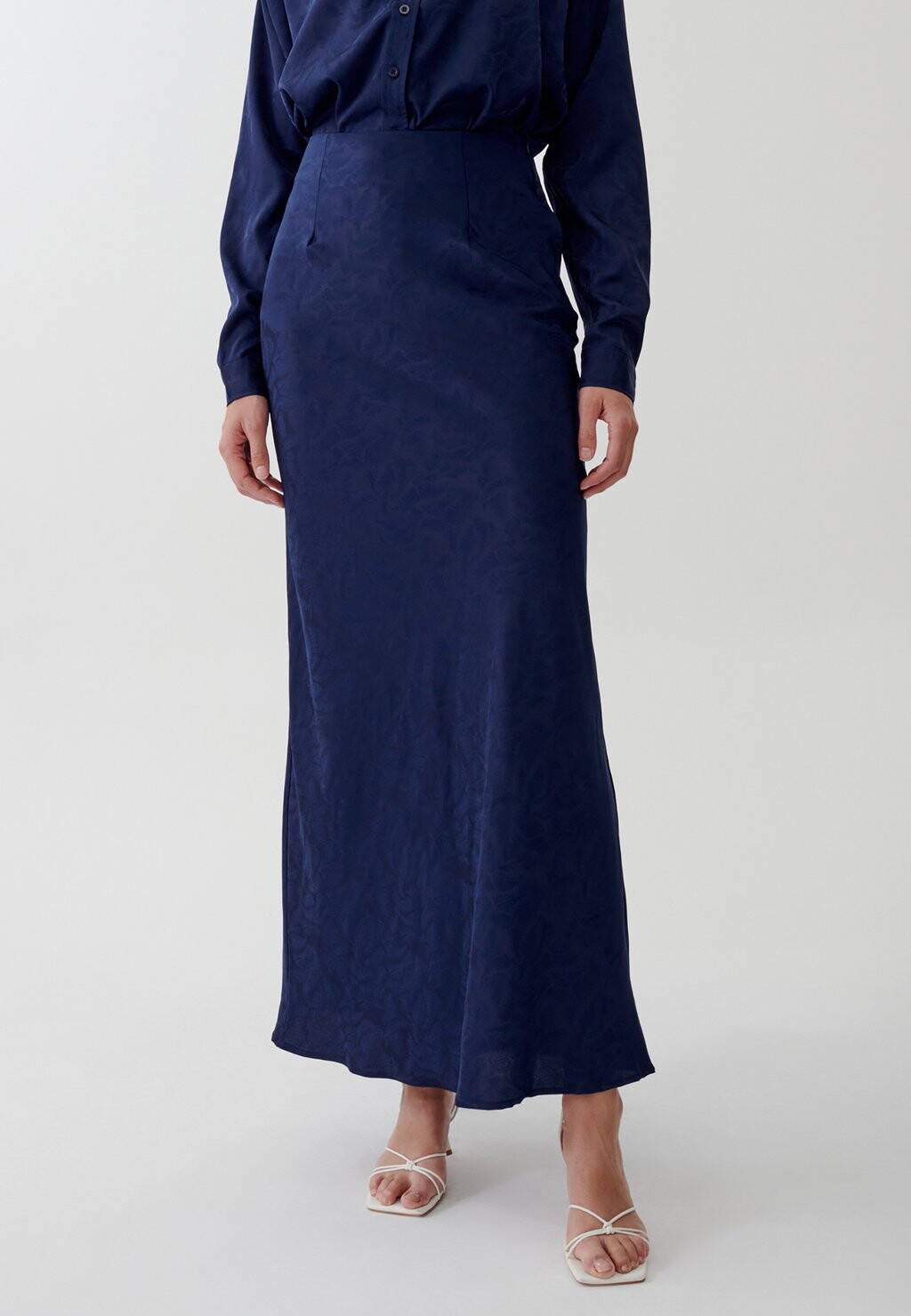 

Юбка макси HOLLY TUSSAH, цвет navy jacquard
