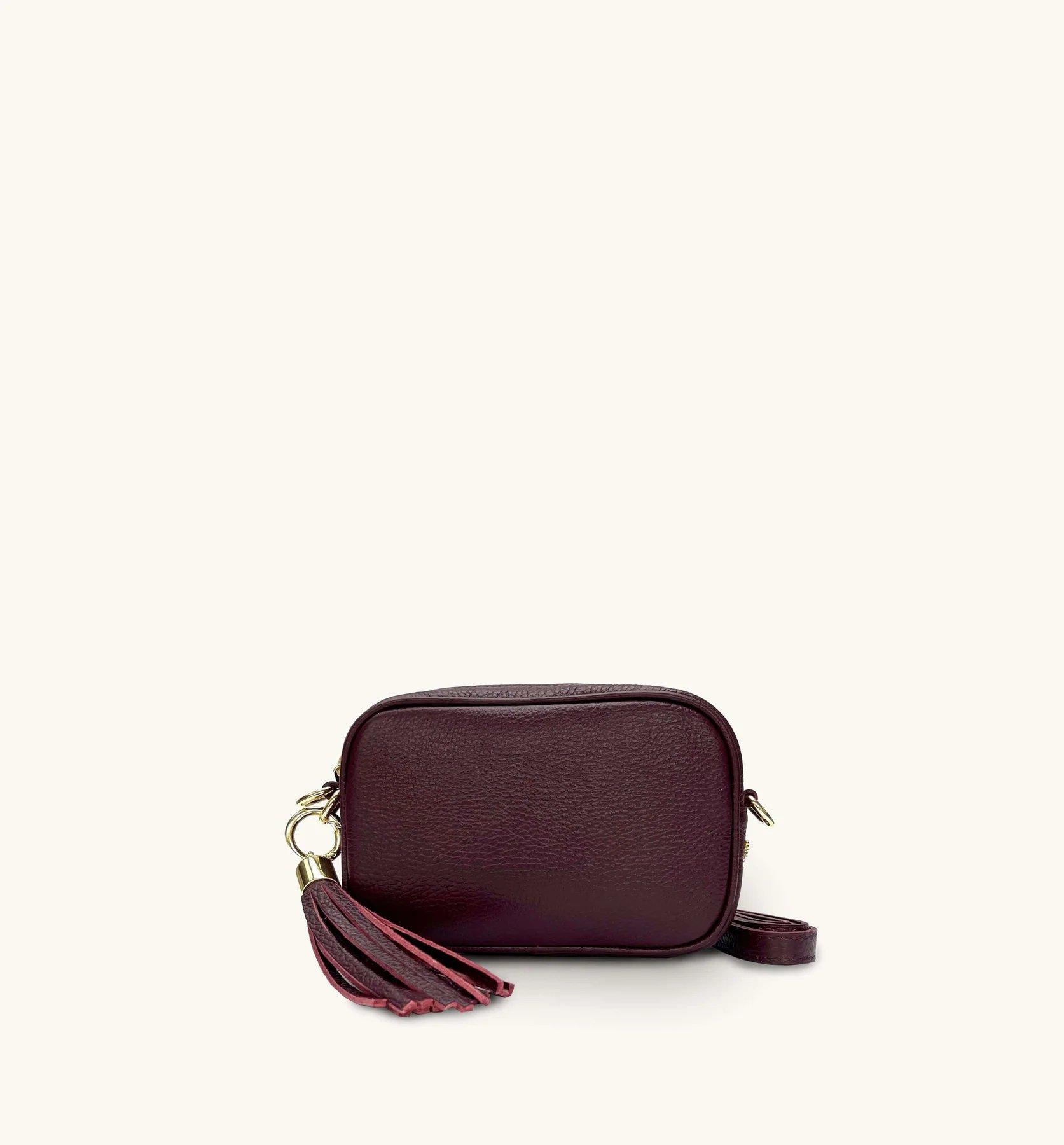 Кожаная сумка для телефона Mini с кисточками и портами Apatchy London, фиолетовый цена и фото