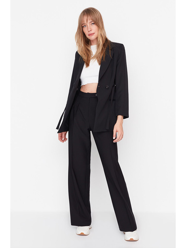 

Брюки trendyol Hose, черный