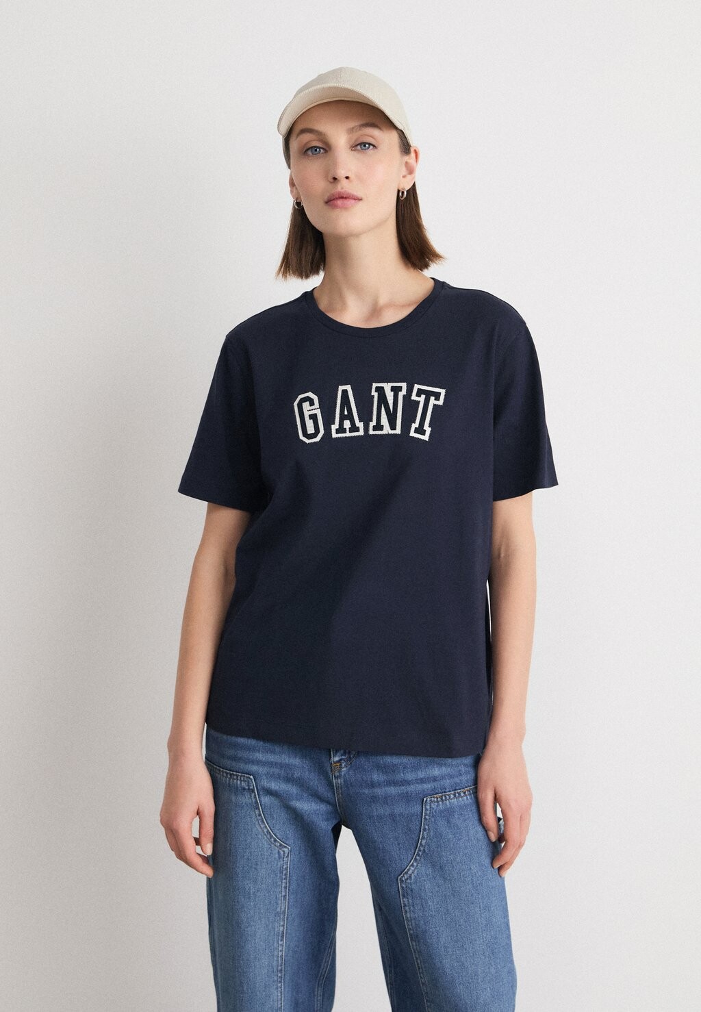 

Футболка с принтом LOGO C-NECK GANT, темно-синий