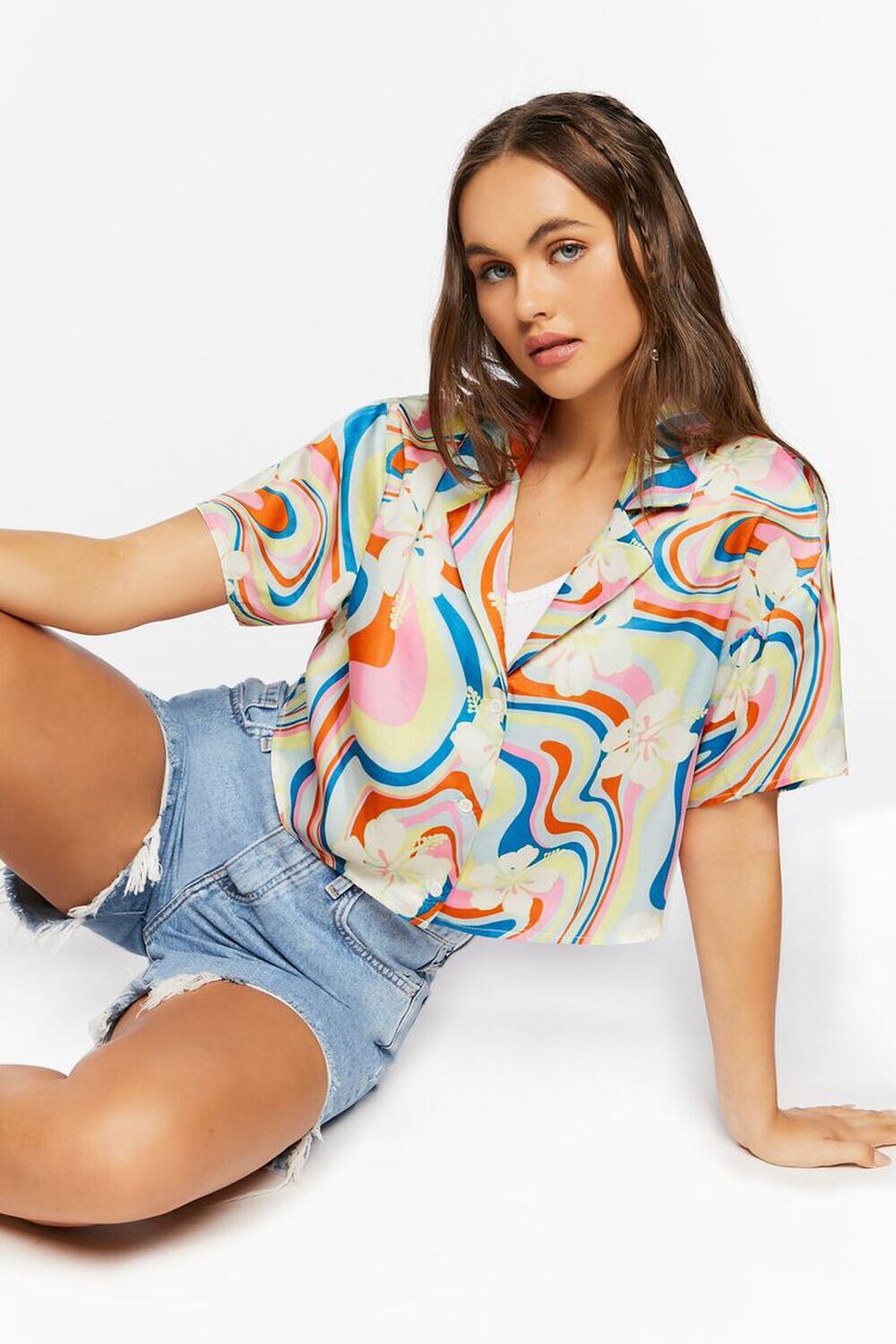 

Укороченная рубашка с тропическим цветочным принтом Forever 21, розовый