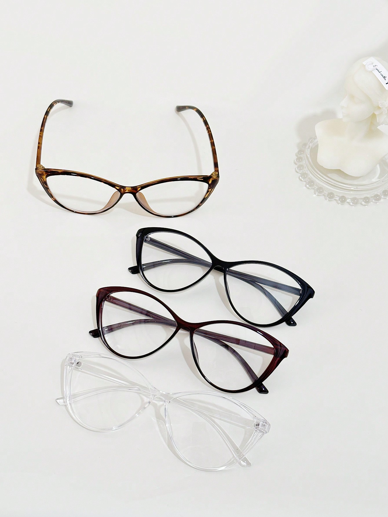 Модные женские очки «кошачий глаз» цена и фото