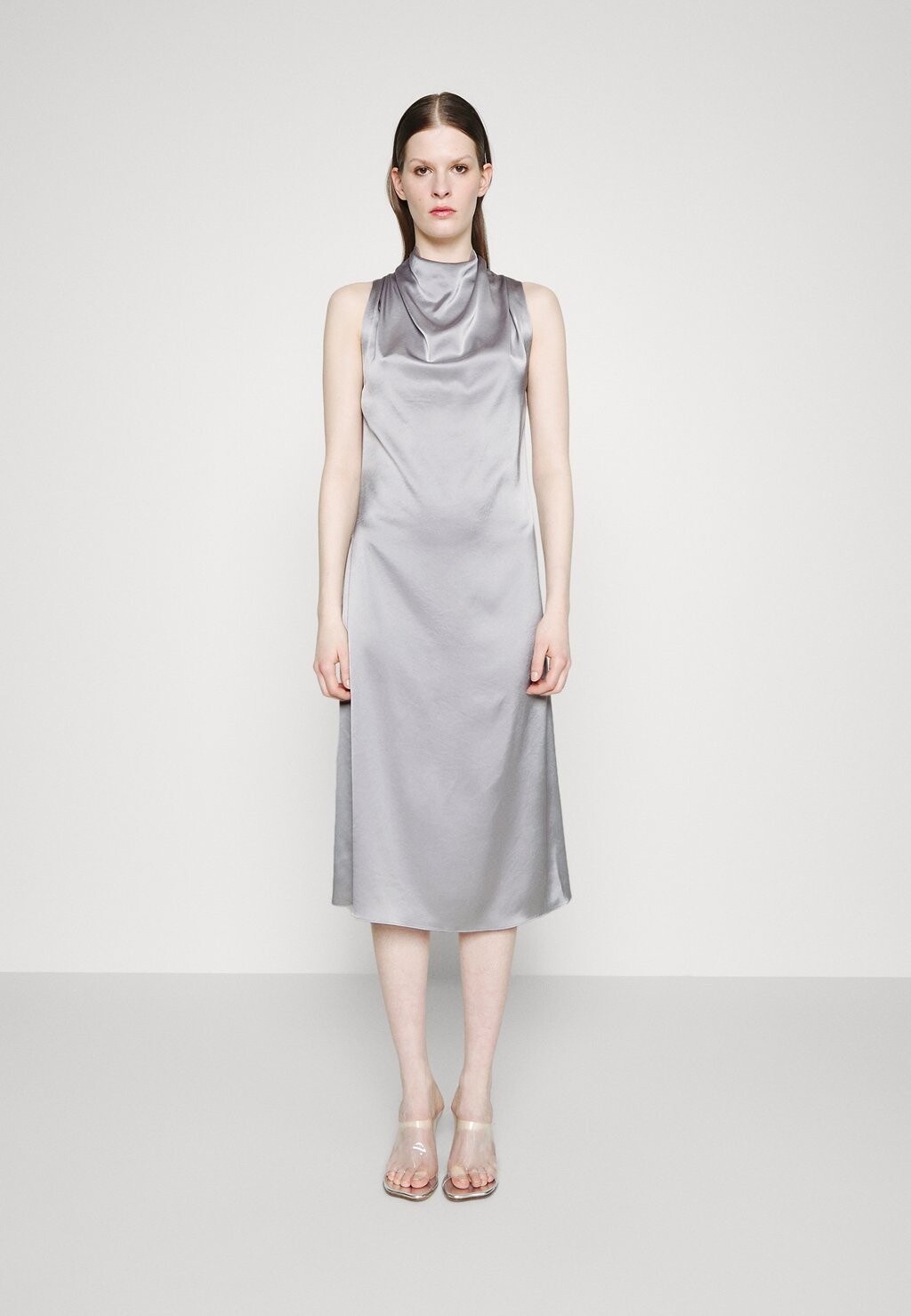 

Элегантное платье Odys Tiger of Sweden, цвет grey