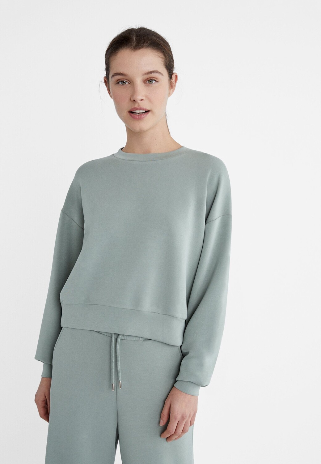 

Толстовка из мягкого модала Stradivarius, зеленый