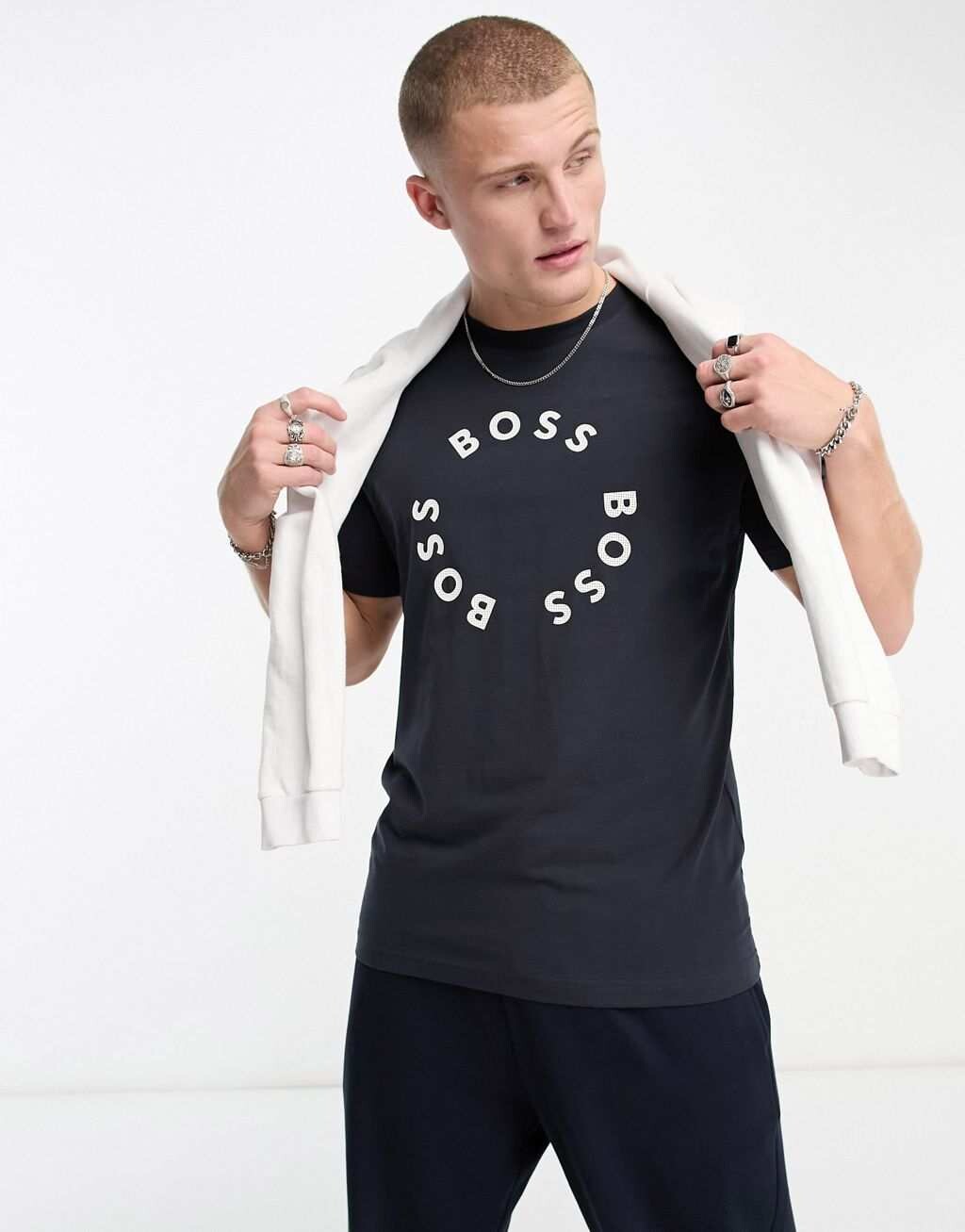 

Темно-синяя футболка BOSS Green Tee 4 с круглым логотипом