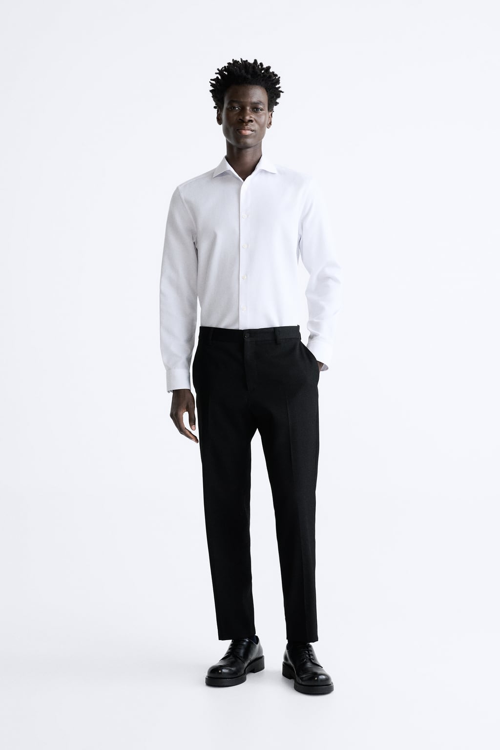 

Текстурированная рубашка ZARA, белый