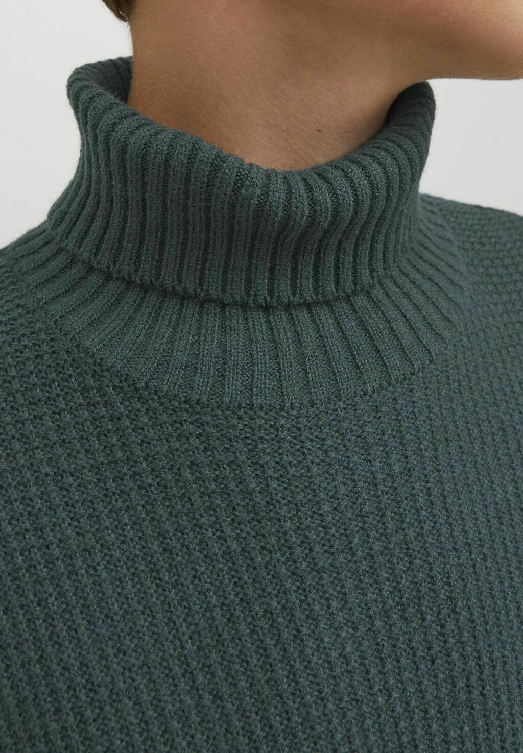 

Вязаный свитер Junior Rollkragen Jack & Jones, темно-зеленый