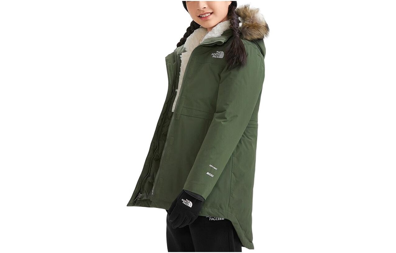 

Детский пуховик THE NORTH FACE, цвет зеленый