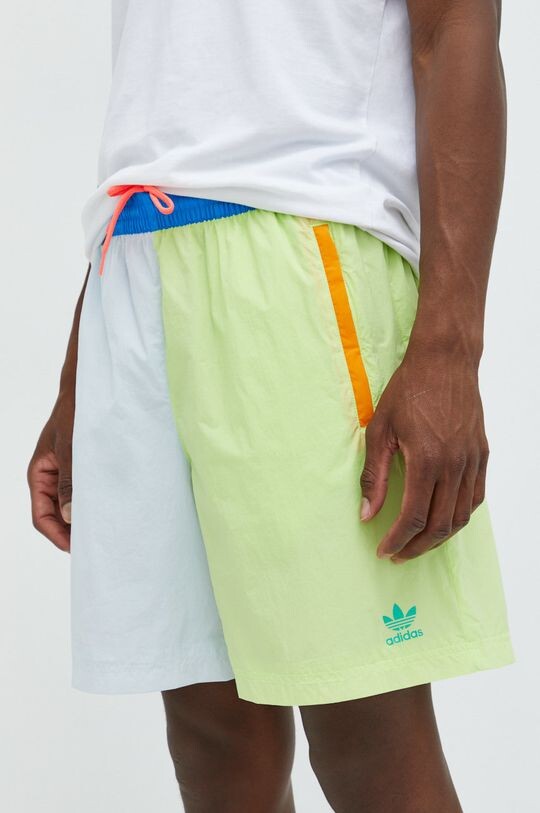 

Шорты adidas Originals, мультиколор