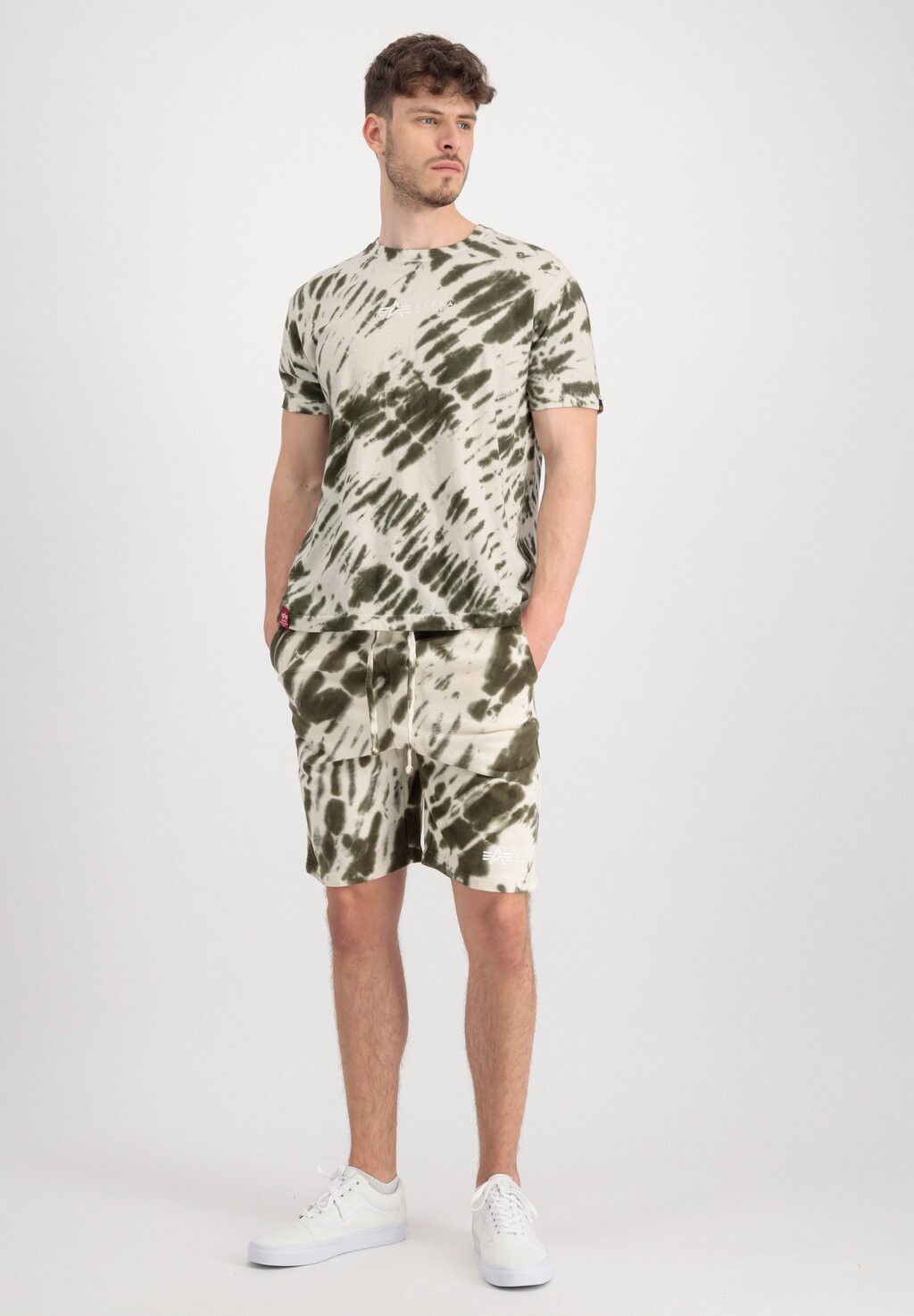 

Спортивные брюки TIE DYE Alpha Industries, цвет Mottled Olive