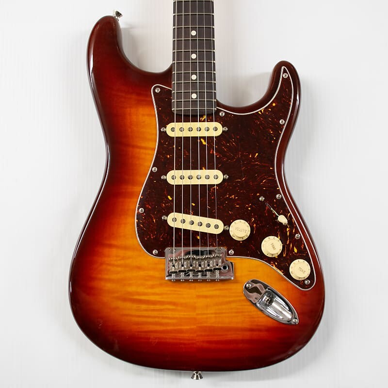 

Электрогитара Fender 70th-anniversary American Professional II Stratocaster Electric Guitar with Rosewood Fingerboard - Comet Burst