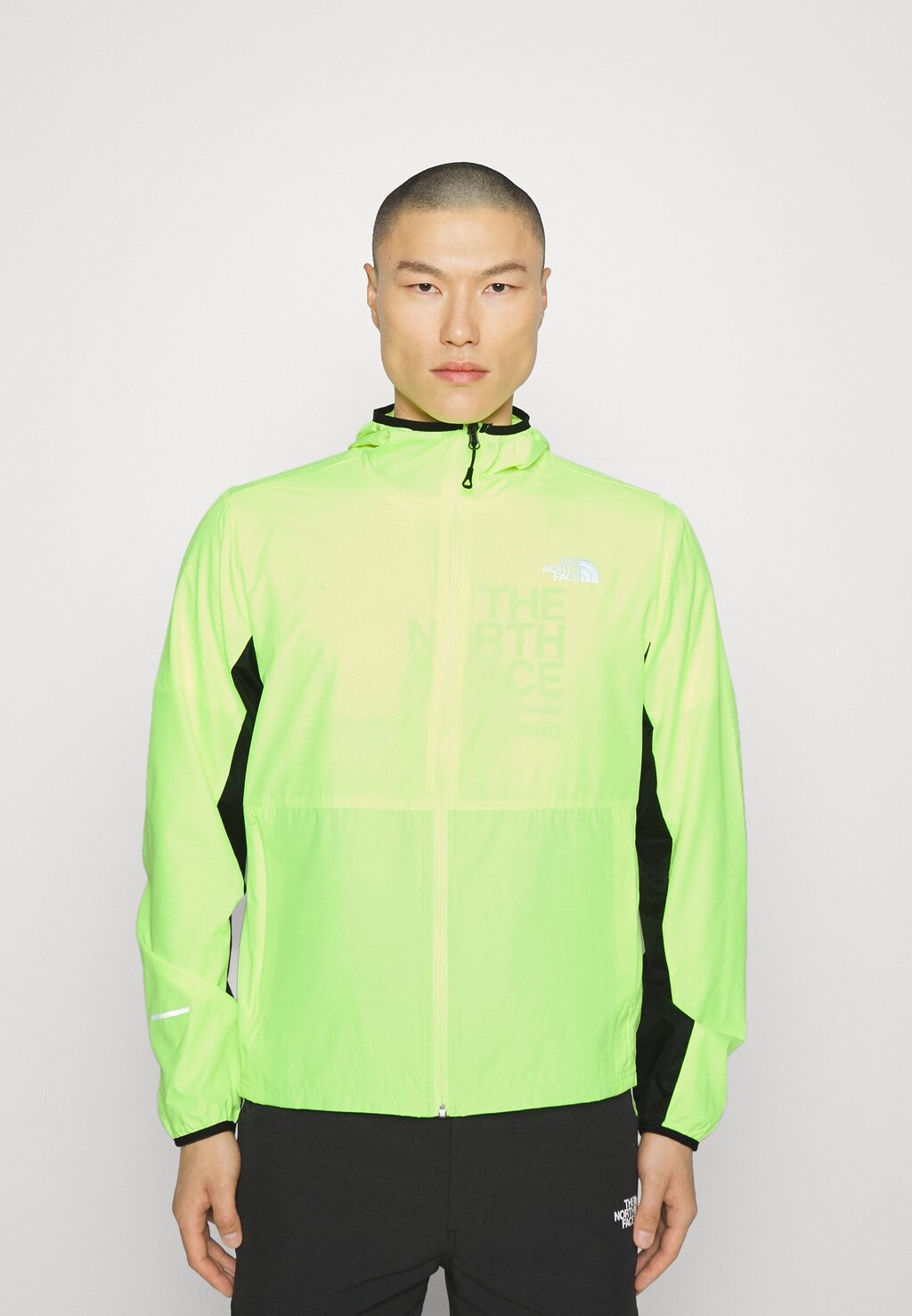 

Ветровка The North Face