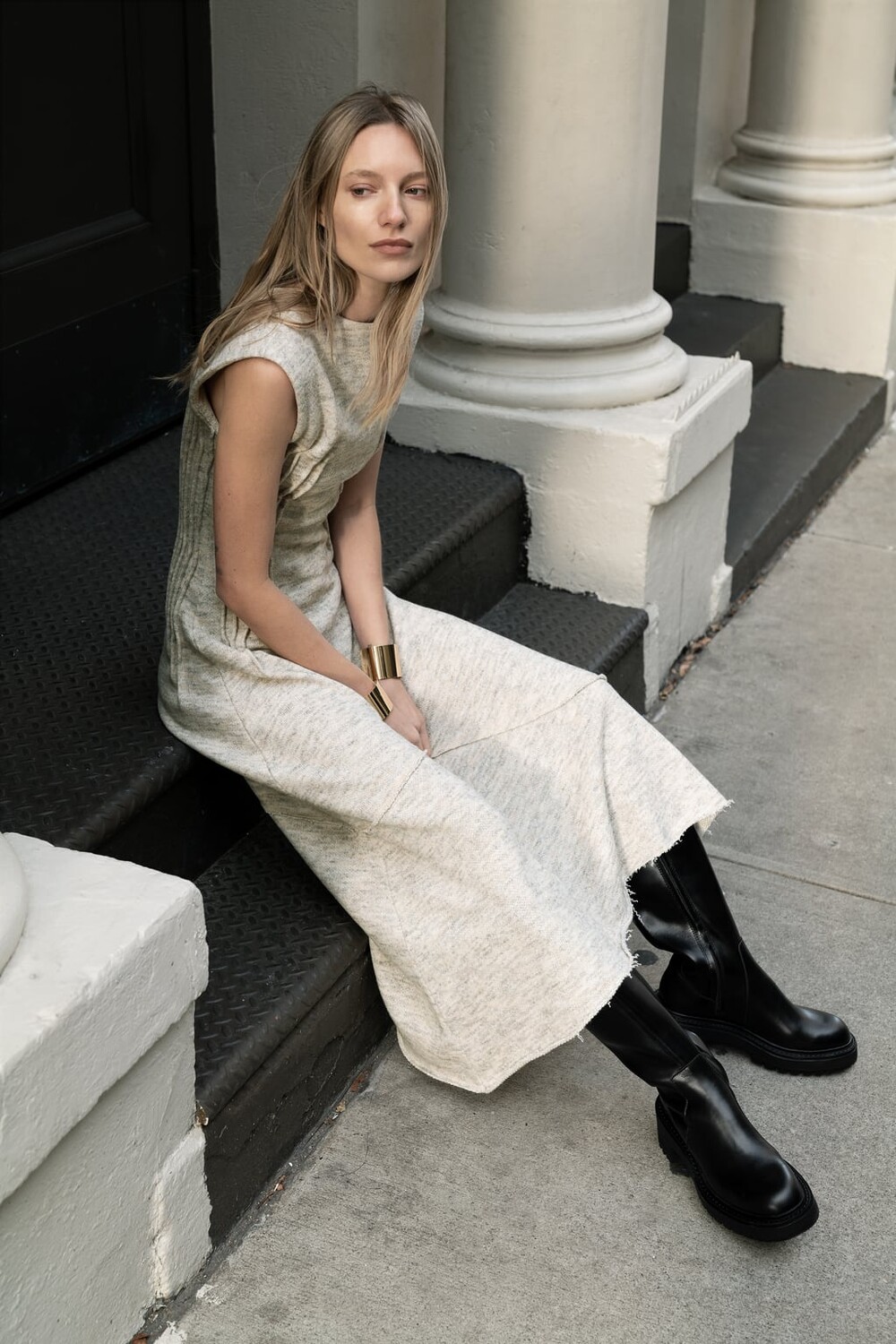 

Мягкое платье миди ZARA, белый