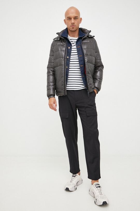 

Куртка Guess, зеленый
