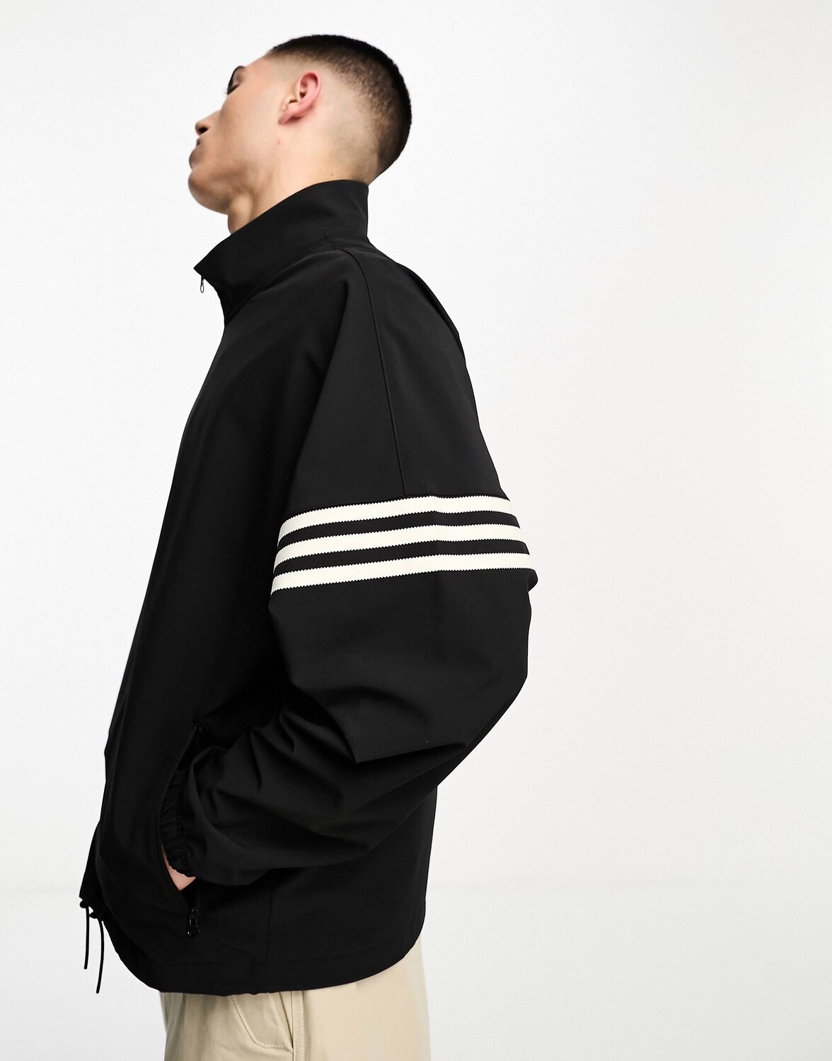 

Черная спортивная футболка adidas Originals adicolor