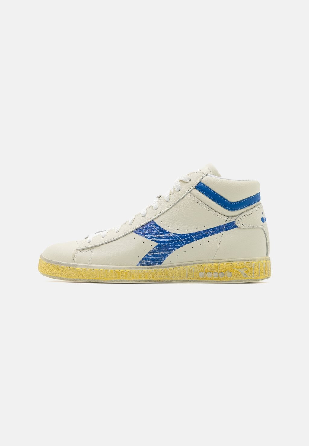 

Высокие кроссовки Diadora