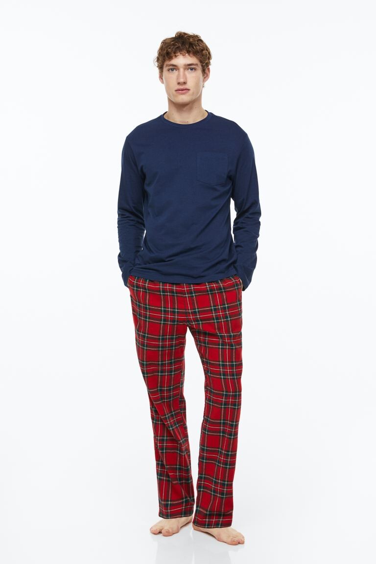 

Пижамы стандартного кроя H&M