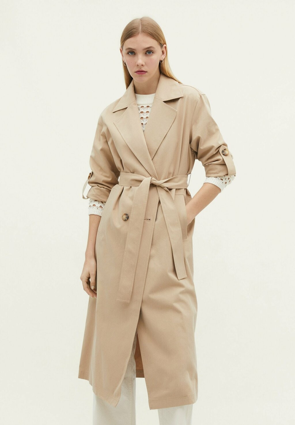 

Тренч Stradivarius