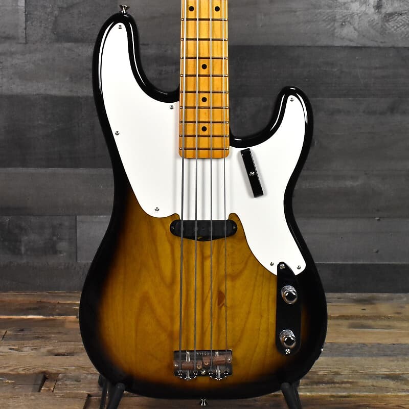 

Басс гитара Fender American Vintage II 1954 Precision Bass - 2-Color Sunburst with Hard Shell Case