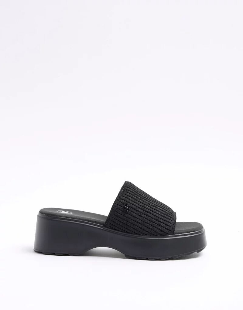 

Черные вязаные сандалии на плоской платформе River Island