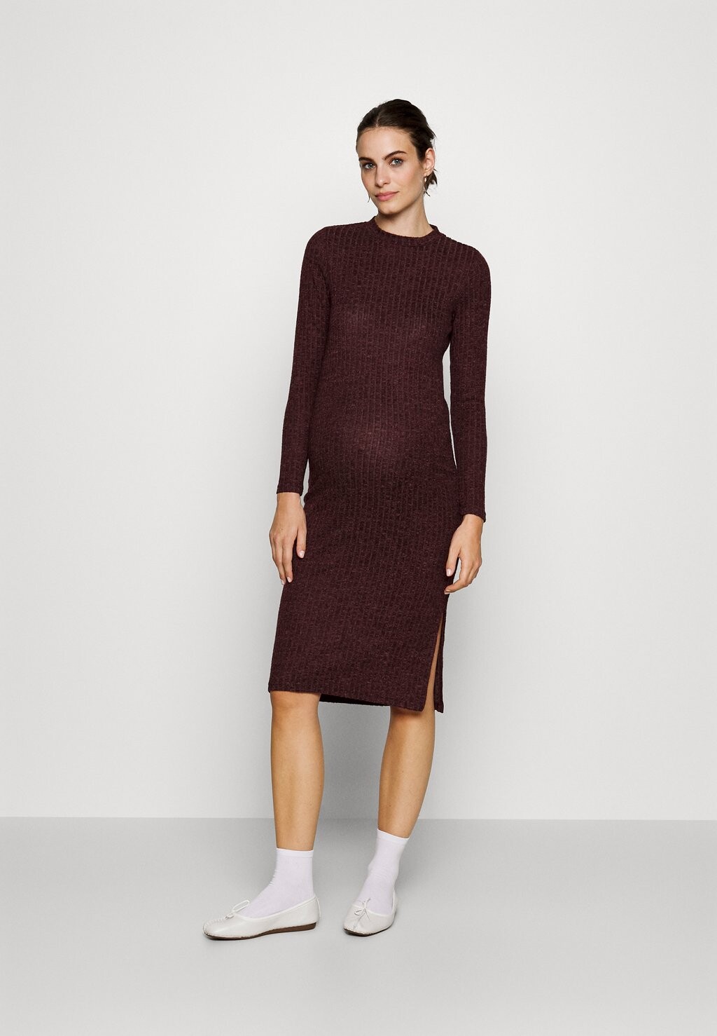 

Платье MAMALICIOUS MLCLARA MIDI DRESS, цвет winetasting
