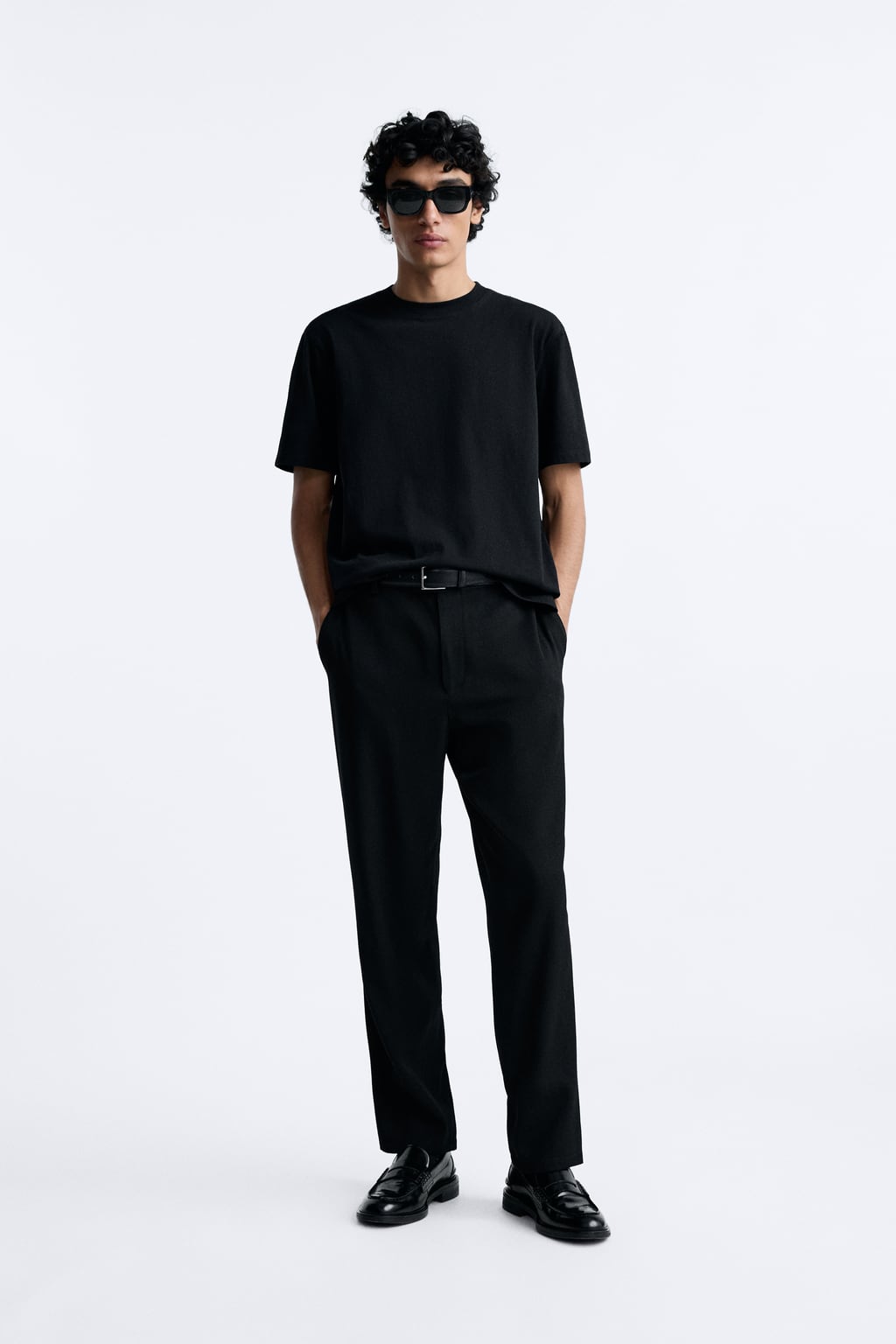 

Мягкая футболка обычного кроя ZARA, черный