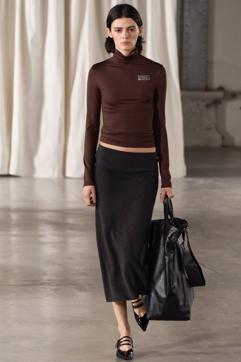 

Туфли на каблуке с открытой пяткой и ремешками ZARA, черный