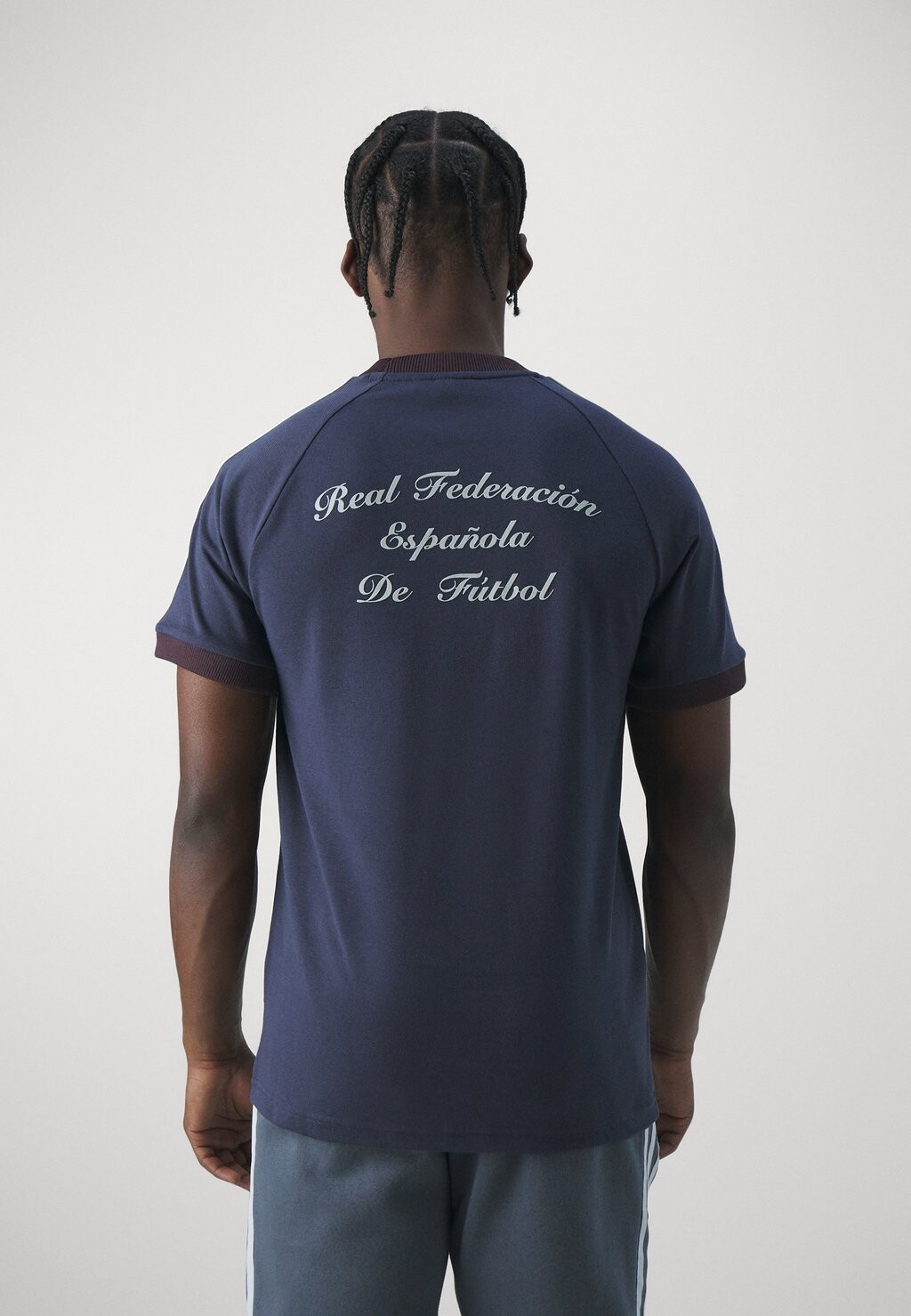 

Национальная сборная Spain Stripe Tee adidas Originals, цвет shadow navy