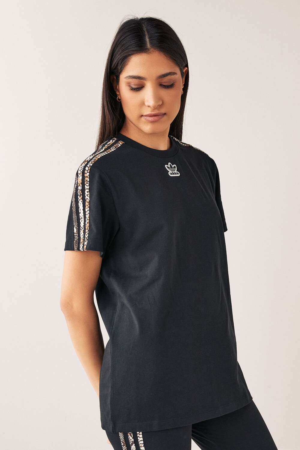 

Футболка Adidas Originals Rave 90-х годов adidas originals, черный