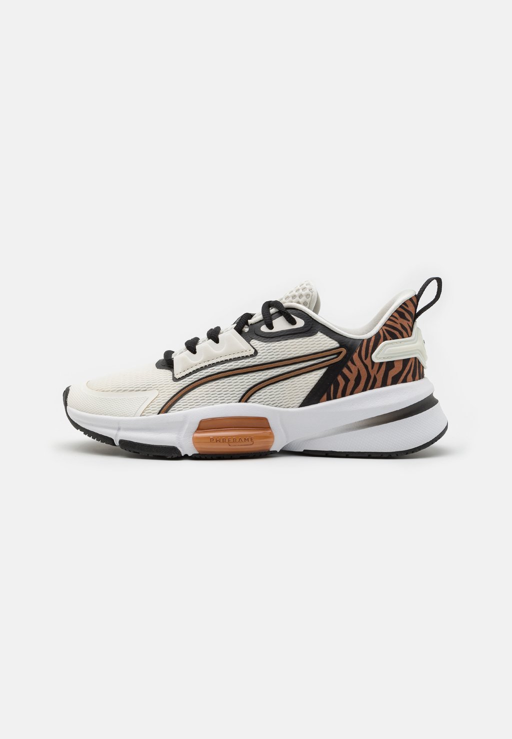 

Кроссовки PWRFRAME TR 3 ANIMAL REMIX Puma, цвет warm white/black/teak