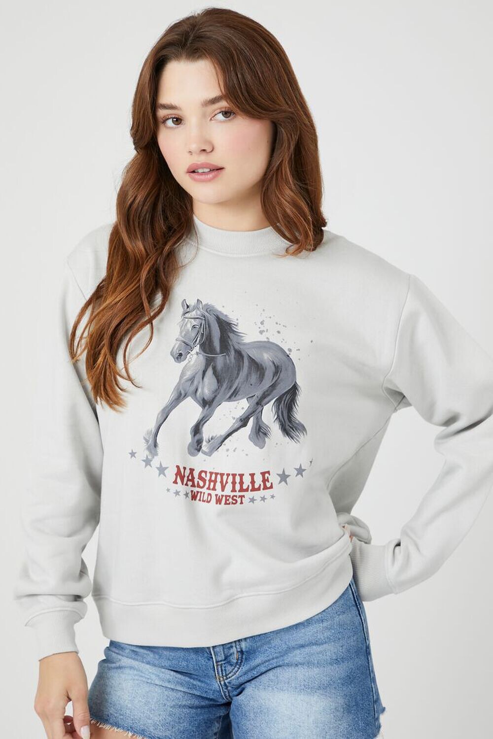 

Пуловер Nashville с графическим принтом и бахромой Forever 21, серый