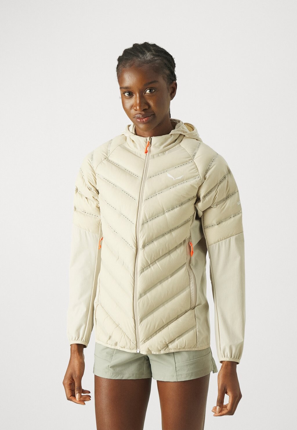 

Пуховик AGNER HYBRID Salewa, цвет oatmeal