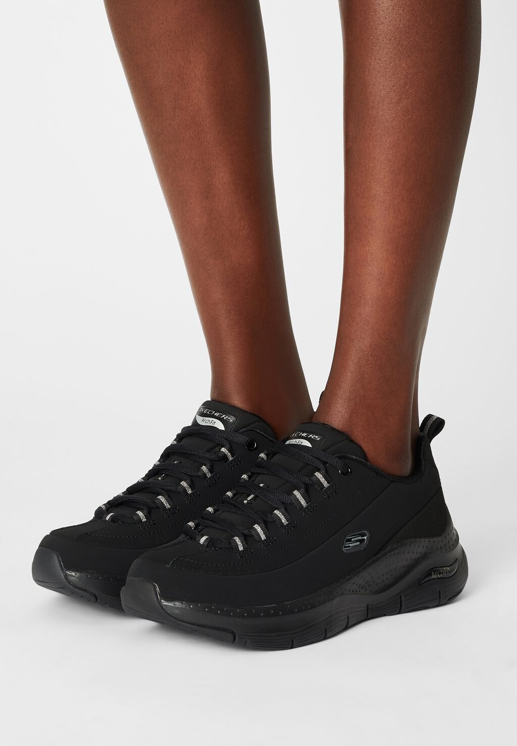

Низкие кроссовки Skechers, черный