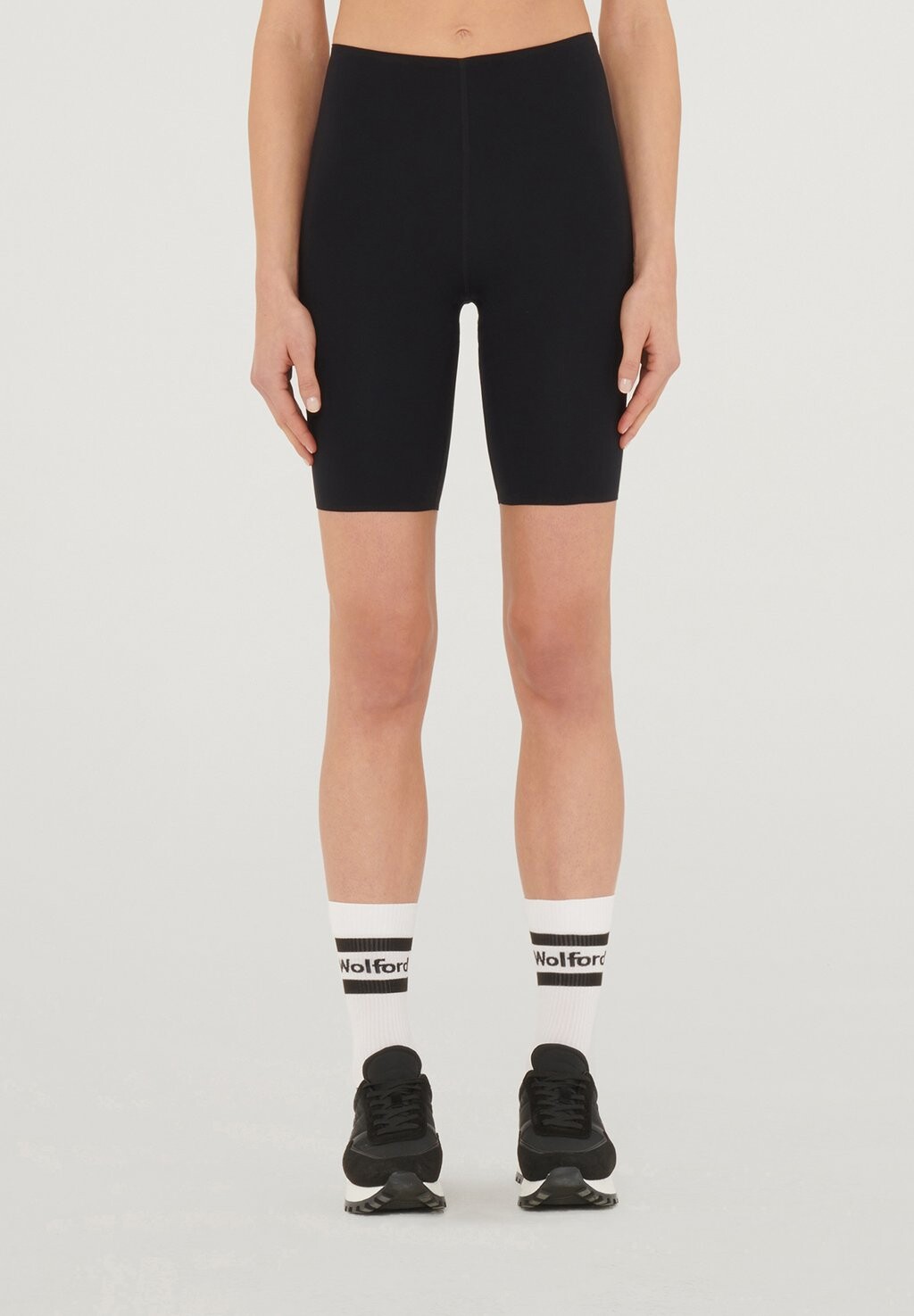 

Шорты Wolford, черный