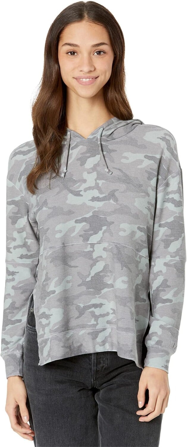 

Худи Chaser Recycled Cozy Knit Hoodie with Side Slits, цвет Tundra Camo