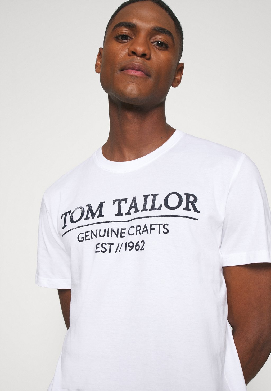 Authentic Design Pure quality 1962 established Tom Tailor effortless кофта. Тейлор бел