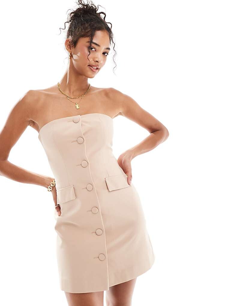 

Miss Selfridge – Элегантное мини-платье без бретелек нейтрального цвета с планкой на пуговицах