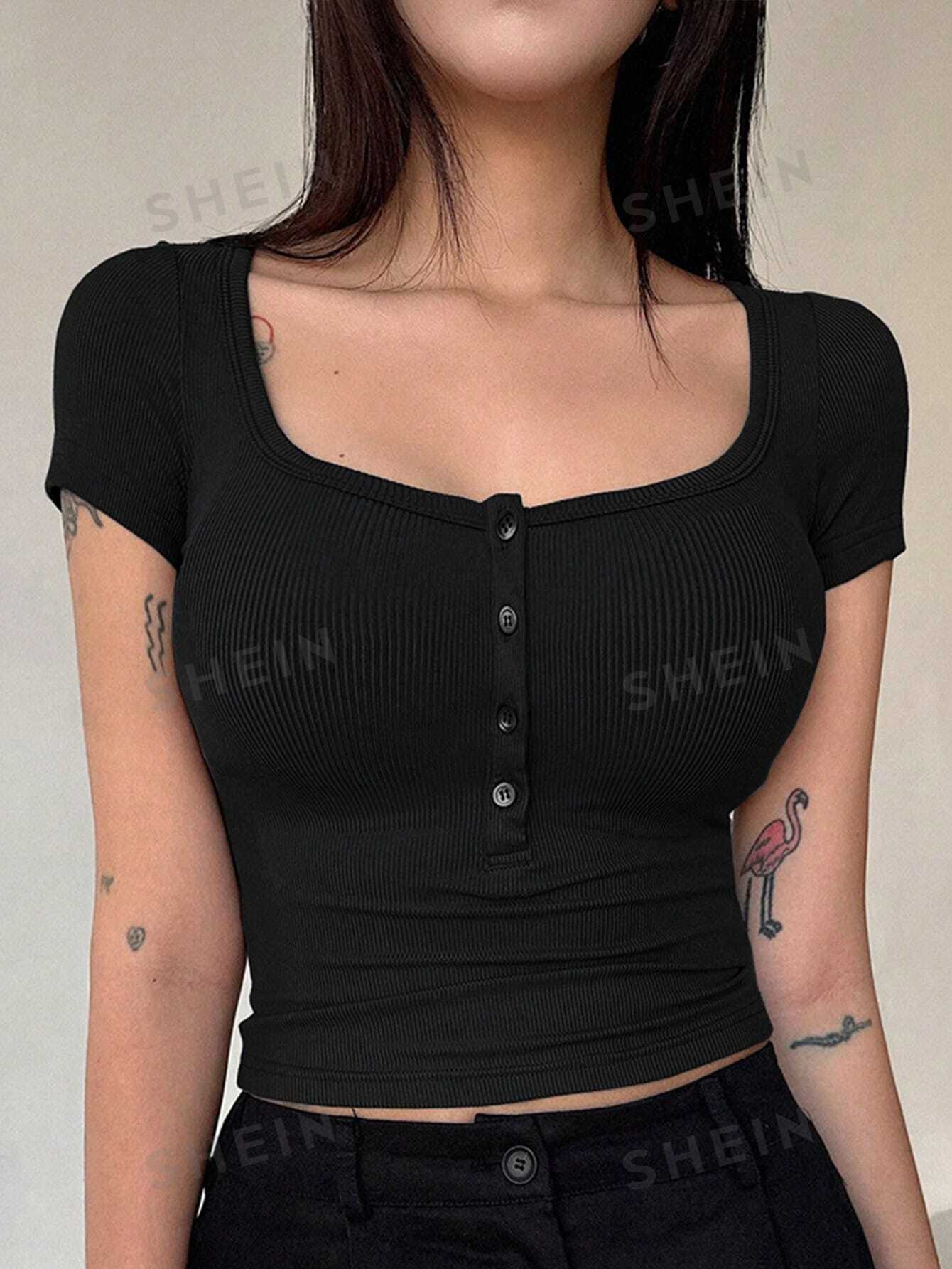 DAZY Женская однотонная футболка узкого кроя с полупланкой, черный