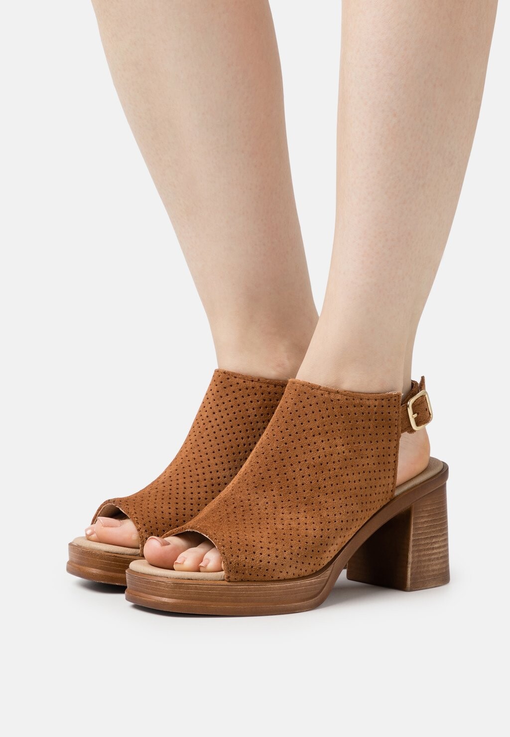

Босоножки на платформе Pier One