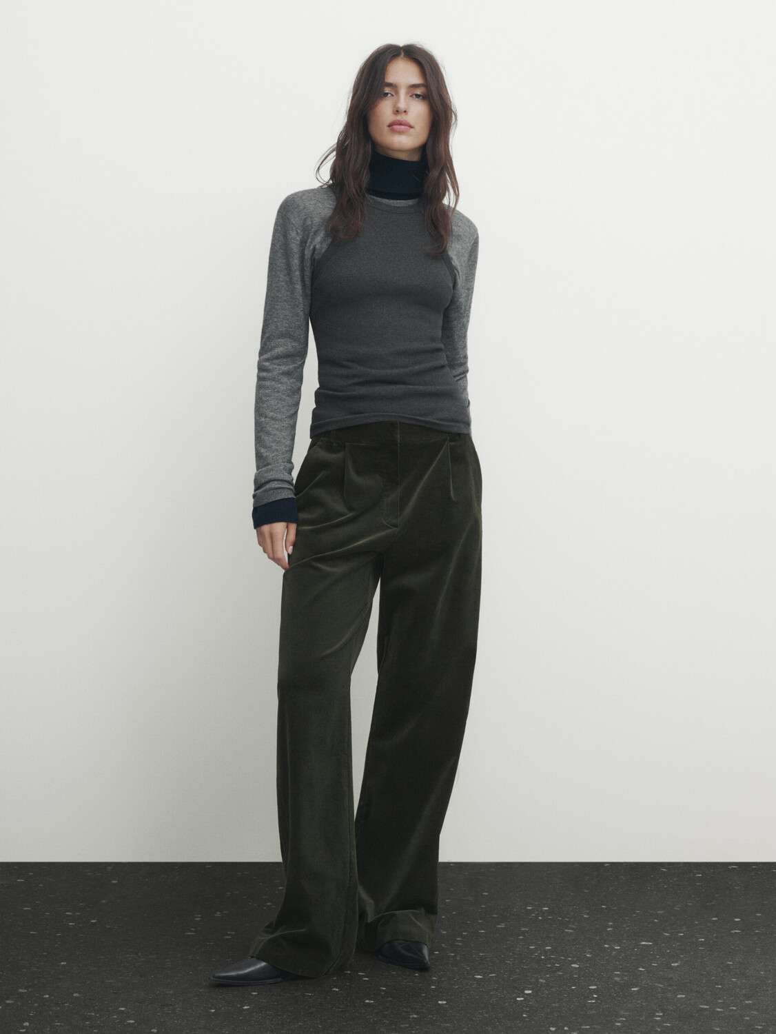 

Прямые брюки с видом на эластике поясом Massimo Dutti, темно-зеленый