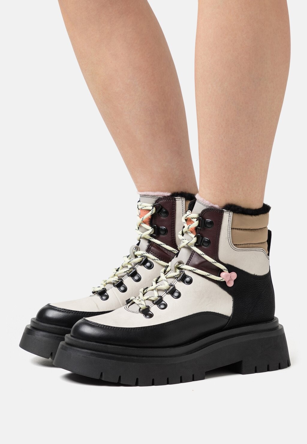 

Ботинки на платформе Pepe Jeans QUEEN FUNNY, цвет mousse