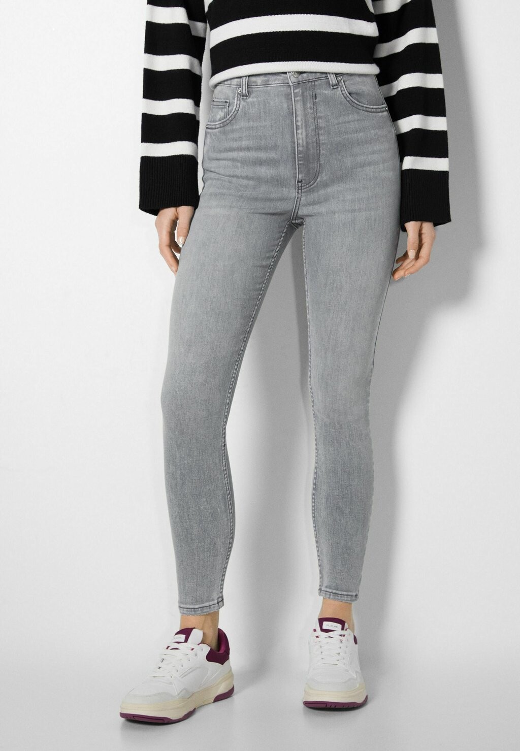 

Джинсы Skinny Fit Bershka