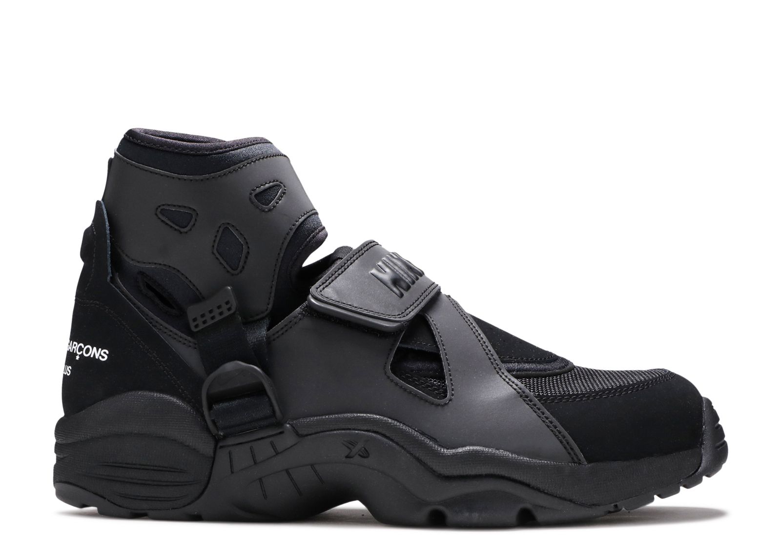 Кроссовки Nike Comme Des Garçons Homme Plus X Air Carnivore 'Black', черный цена и фото