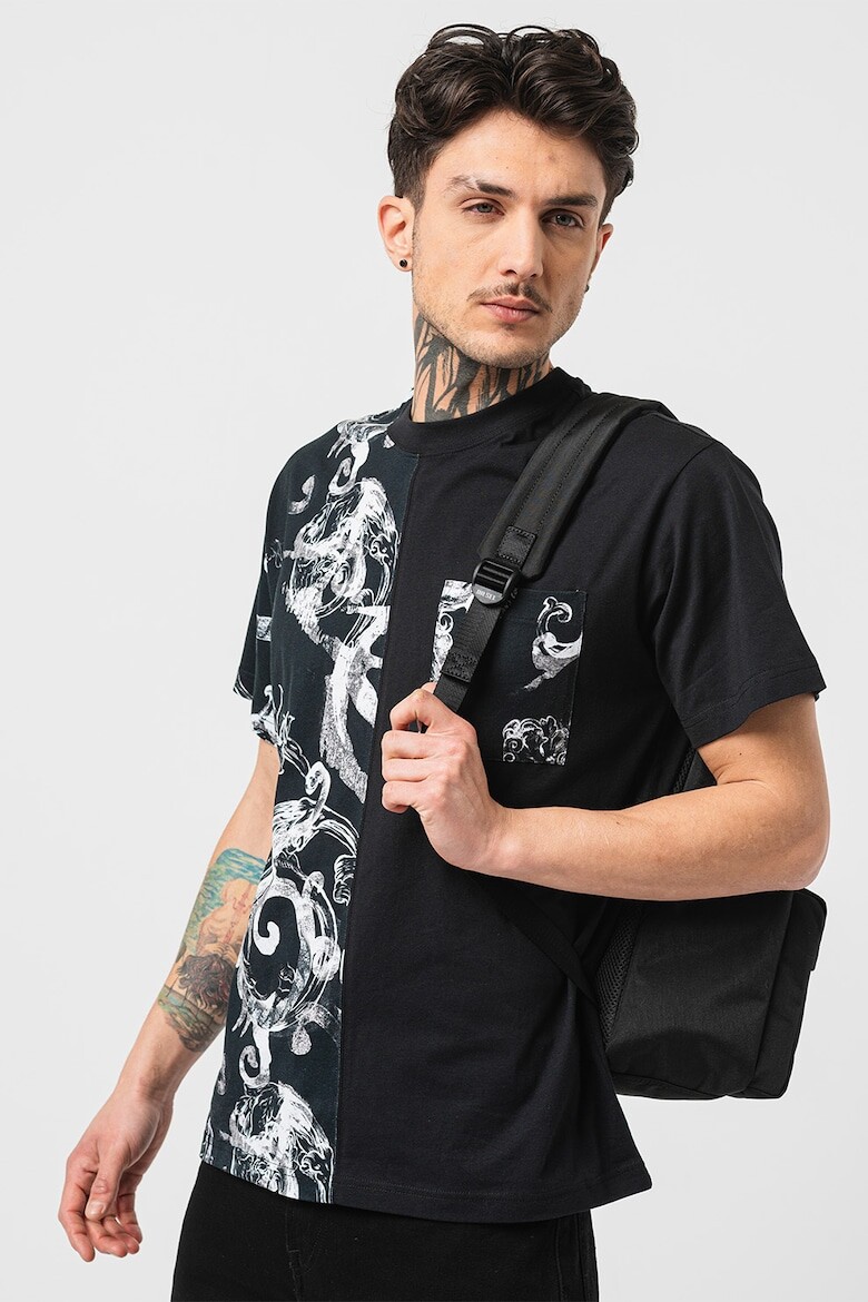 

Футболка с фигурным принтом Versace Jeans Couture, черный