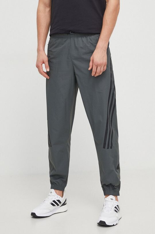 

Спортивные штаны adidas, зеленый